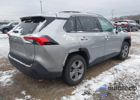 2022 Toyota Rav4 Xle from USA, damaged, VIN 2T3P1RFV6NW267651
